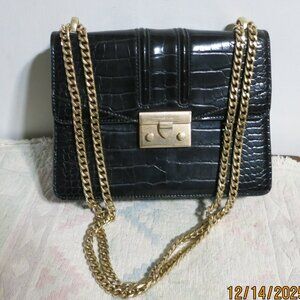 Charles & Keith Chain Strap Shoulder Bag